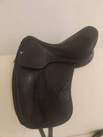 Sella da dressage Childeric  17" - 2022