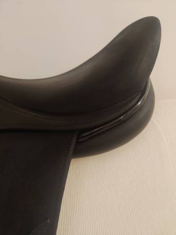 Sella da dressage Childeric  17" - 2022