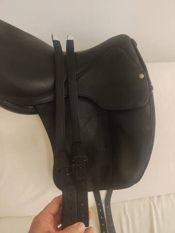 Sella da dressage Childeric  17" - 2022