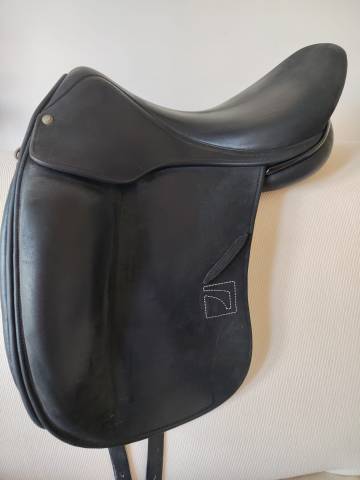 Sella da dressage Childeric  17" - 2022