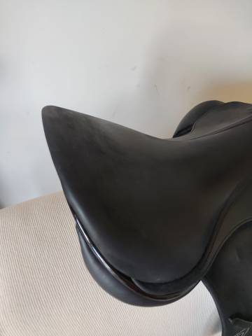 Sella da dressage Childeric  17" - 2022