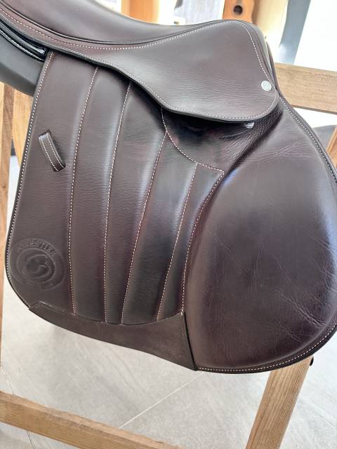 Sella da salto ostacoli Forestier  17" - 2024