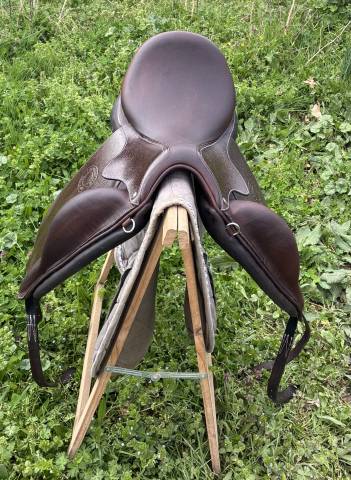 Sella da dressage Forestier  17.5" - 2026