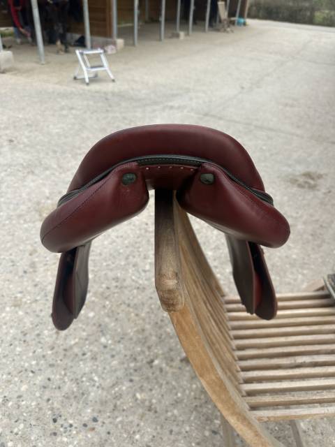 Sella da salto ostacoli Devoucoux  17" - 2023