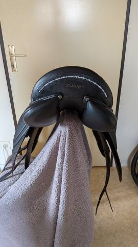 Sella da dressage Stubben  17.5" - 2025