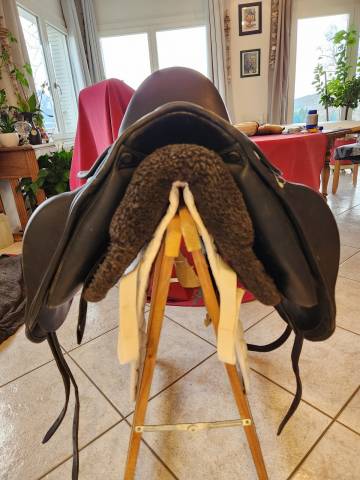 Sella da dressage Baude  17.5" - 2025