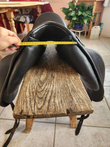 Sella da dressage Baude  17.5" - 2025