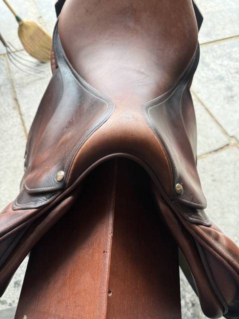 Sella da salto ostacoli Delgrange  17.5" - 2022