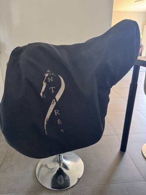 Sella da salto ostacoli Antar&egrave;s Altair  17" - 2015