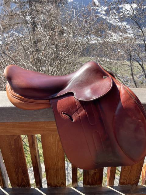 Sella da salto ostacoli Herm&egrave;s  16.5" - 2020