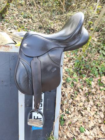 Sella mista Thorowgood   17" - 2025