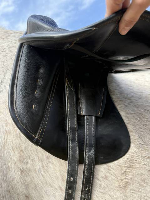 Sella da dressage Zaldi  17.5" - 2010
