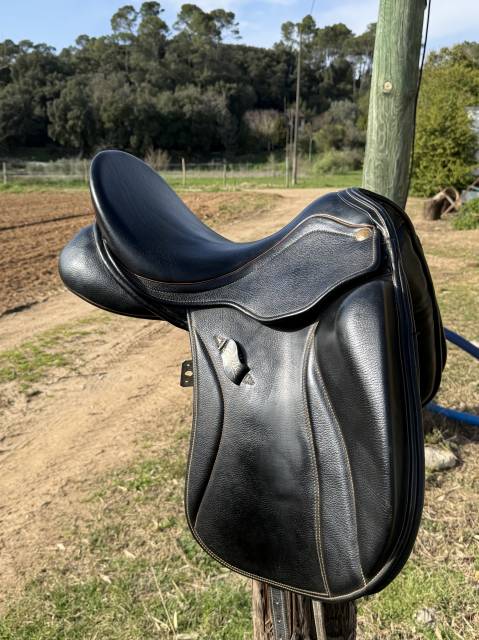 Sella da dressage Zaldi  17.5" - 2010