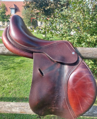 Sella da salto ostacoli Jump in  17.5" - 2012