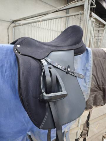 Sella mista Wintec  18" - 2024