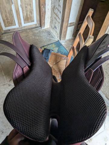 Sella da endurance Devoucoux  17.5" - 2023