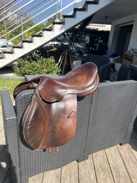 Sella da salto ostacoli Forestier  17" - 2019