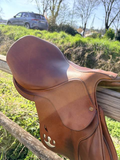 Sella da salto ostacoli Delgrange  17" - 2024