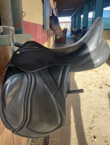 Sella dressage artigianale 