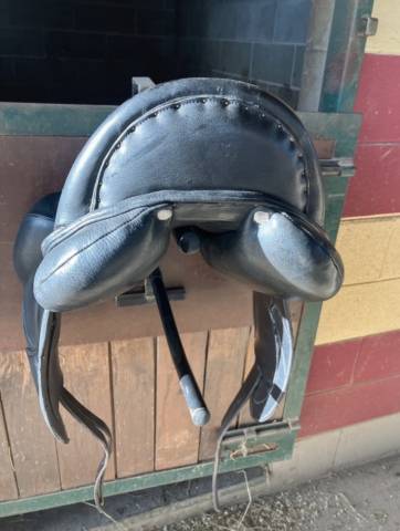 Sella dressage artigianale 