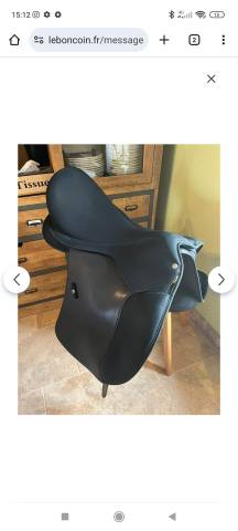 Sella da dressage Wintec  18" - 2022
