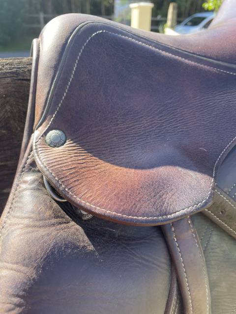 Sella da salto ostacoli Devoucoux  17.5" - 2008