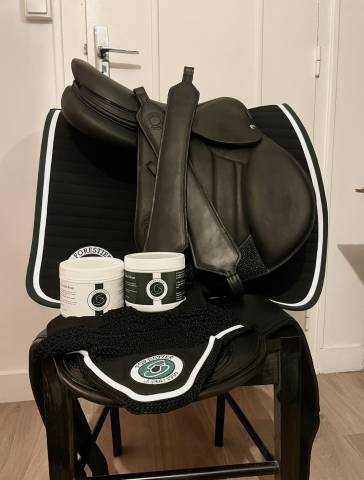 Sella da salto ostacoli Forestier  17" - 2026