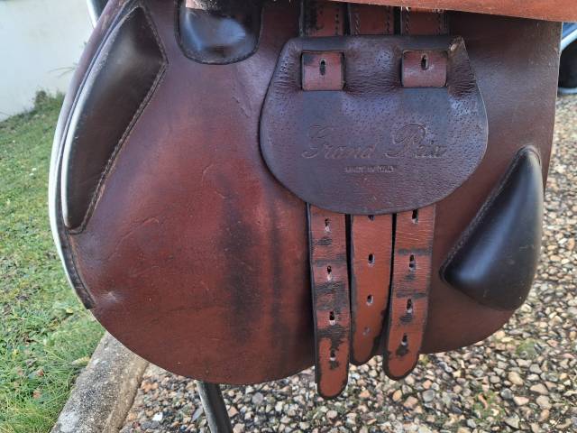 Sella da salto ostacoli Equipe  17" - 2006