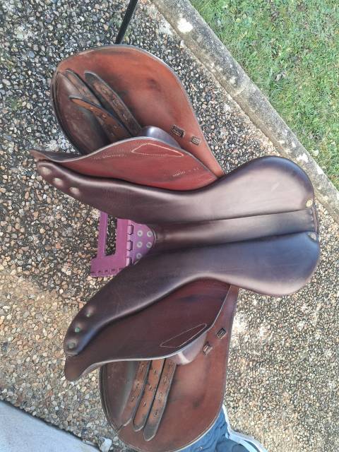 Sella da salto ostacoli Equipe  17" - 2006