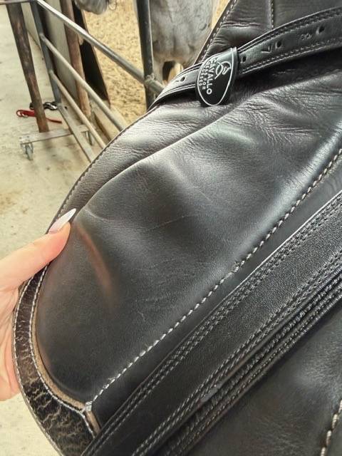 Sella da salto ostacoli  ACAVALLO  17" - 2021