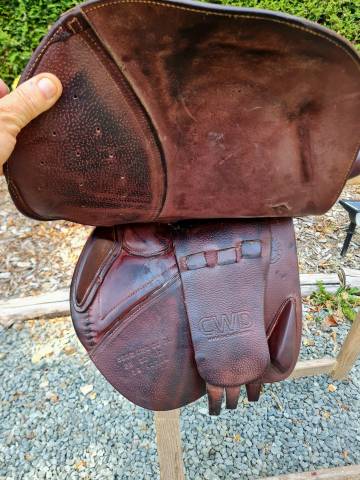 Sella da salto ostacoli CWD  17.5" - 2015