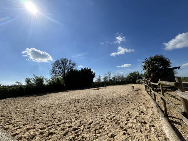 Centro ippico In vendita Deux-S&egrave;vres