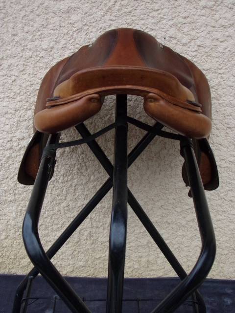 Sella da salto ostacoli Meyer  17" - 2011