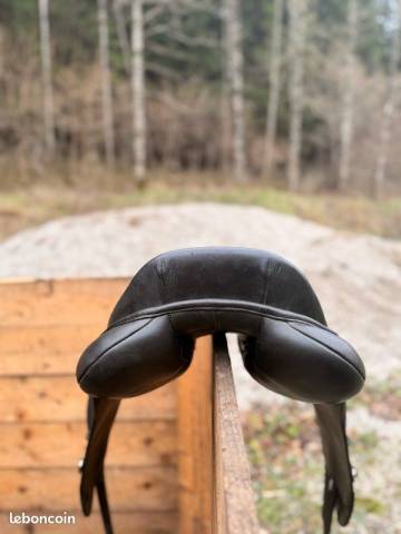 Sella da endurance Baude  18" - 2024