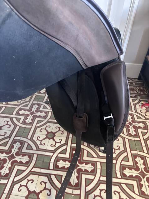 Sella da dressage Tekna  17.5" - 2020
