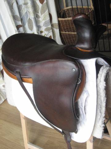 Sella amazzone Herm&egrave;s  17.5" - 2011