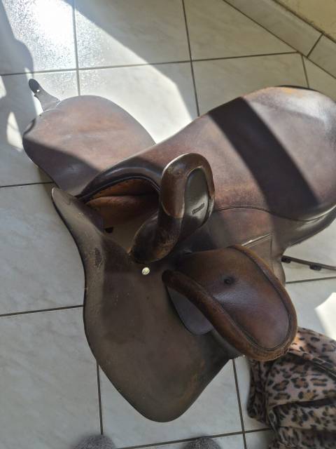 Sella amazzone Herm&egrave;s  17.5" - 2011