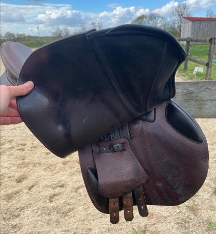 Sella da salto ostacoli Prestige Italia Michel Robert CPS 17" - 2022