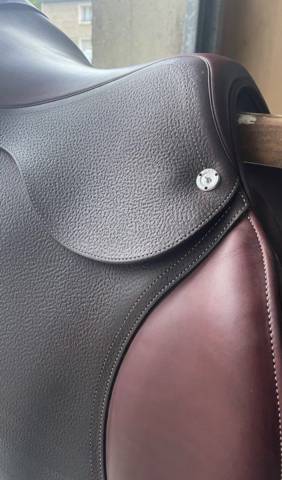 Sella mista CWD  17.5" - 2024