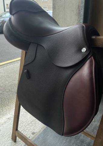 Sella mista CWD  17.5" - 2024