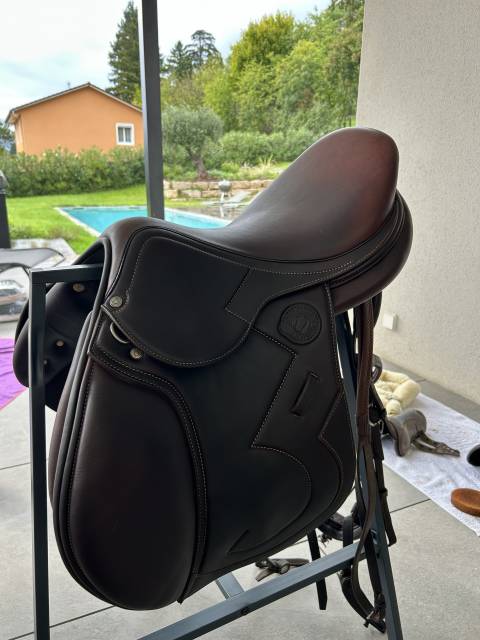 Sella da salto ostacoli Antar&egrave;s  17" - 2020