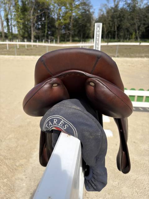 Sella da salto ostacoli Antar&egrave;s  17" - 2008