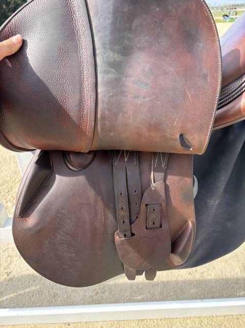 Sella da salto ostacoli Antar&egrave;s  17" - 2008