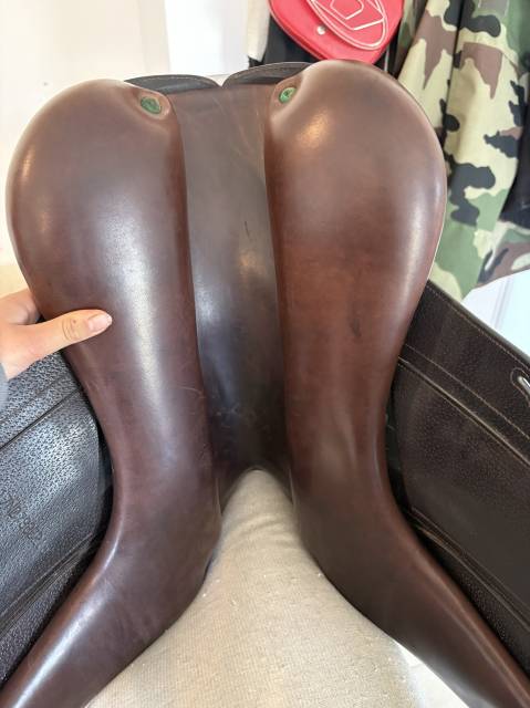 Sella da dressage Equipe  17" - 2015