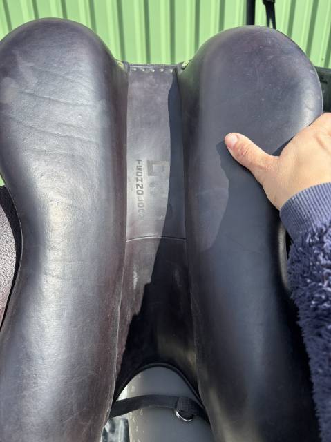 Sella da salto ostacoli Devoucoux  17" - 2016