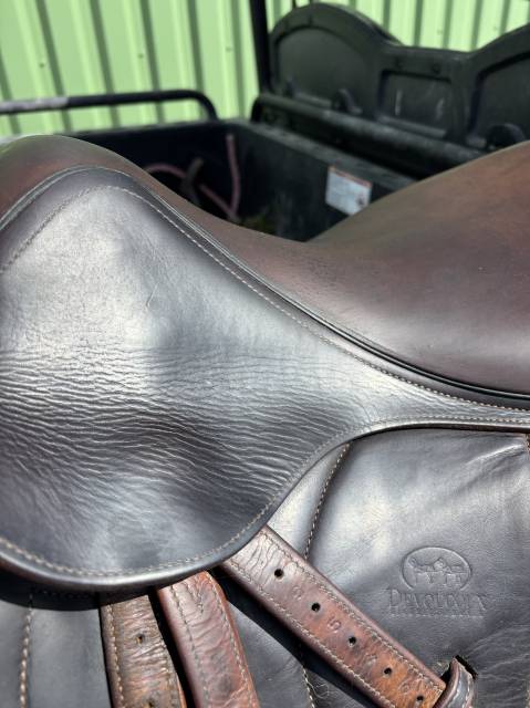 Sella da salto ostacoli Devoucoux  17" - 2016