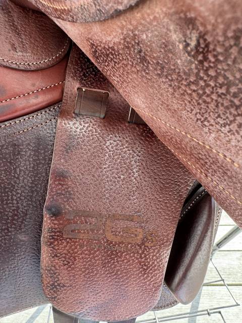 Sella da salto ostacoli CWD  17" - 2024