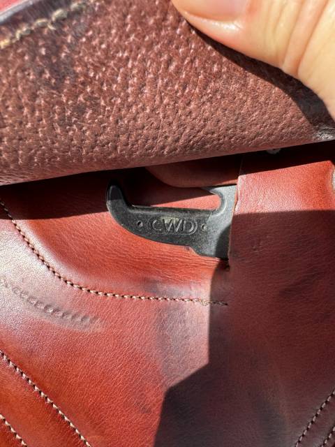 Sella da salto ostacoli CWD  17" - 2024