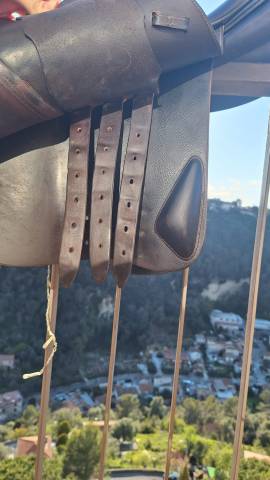 Sella da salto ostacoli Devoucoux  18" - 2014