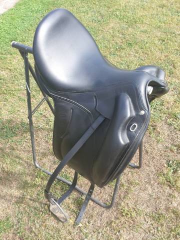 Sella da dressage Devoucoux  17" - 2010